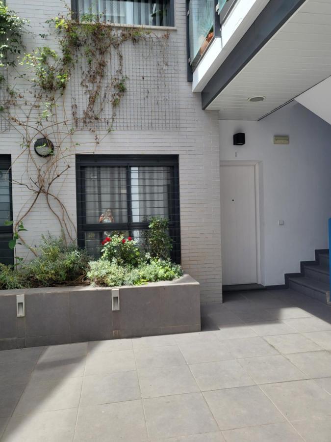 Apt Centrico, A Pie De Calle. Севилья Экстерьер фото